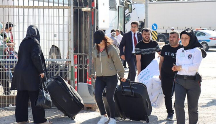 عودة السوريين قد تؤدي إلى مشاكل اقتصادية في تركيا