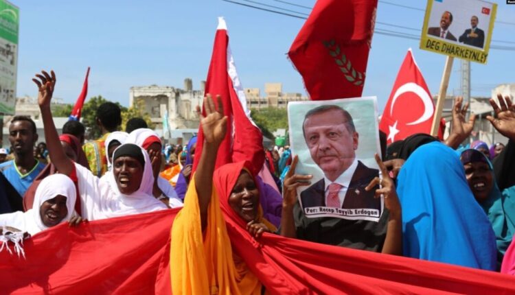 وسائل الإعلام اليونانية تعترف: فرنسا خسرت و تركيا ربحت