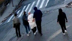 اختطاف في وضح النهار؟ اعتقال طالبة تركية في بوسطن يثير الغضب!