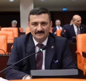 حفل إفطار في بلدية للعدالة والتنمية يتحول إلى فضيحة: فاتورة وهمية بقيمة 973 ألف ليرة