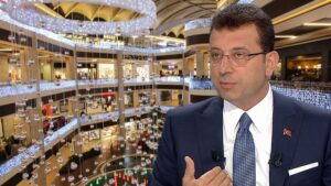 رشوة بـ 5 مليون يورو وتهديدات مشبوهة: تفاصيل جديدة من قلب التحقيقات في بلدية إسطنبول