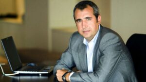 شخصيات سياسية وإعلامية موقوفة في أكبر عملية لمكافحة الفساد في إسطنبول