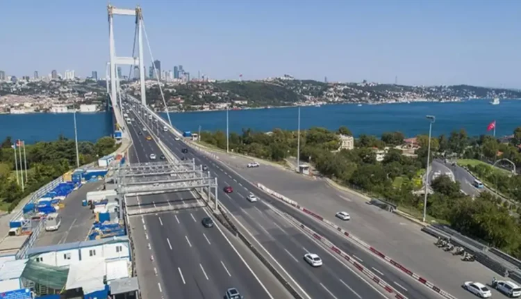 بمناسبة عيد الفطر.. عبور مجاني عبر الجسور ووسائل النقل العام في تركيا