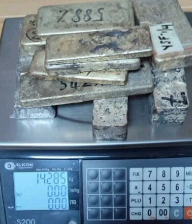 محاولة تهريب إلى تركيا.. شاحنة تحمل سرًا ثقيلًا على الحدود البلغارية 8