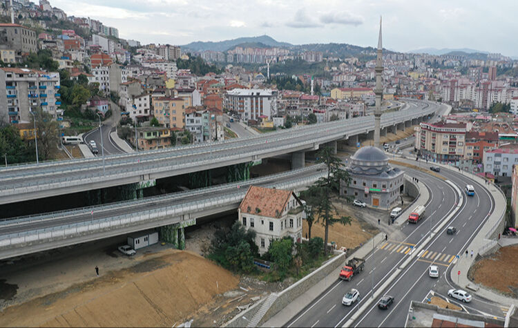 أعلى الطرق تكلفة في البلاد.. تركيا تقترب من إنهاء أحد أهم مشاريعها 1