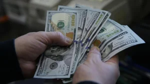 ارتفاع جديد للدولار مقابل الليرة التركية في 26 أبريل السبت