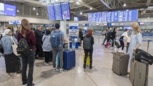 انتهى عصر جواز السفر والطوابير ! ثورة في عالم المطارات