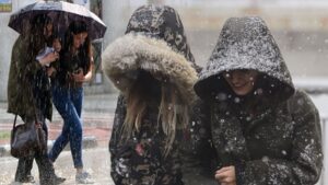 تحذيرات صفراء في 10 ولايات.. أمطار وثلوج تضرب تركيا خلال الساعات القادمة