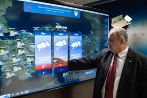 ثلوج في أنقرة وأمطار في إسطنبول.. طقس بارد وممطر يسيطر على أجواء تركيا