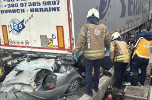 عودة من العيد تتحوّل إلى مأساة: حادث مروّع في إسطنبول يودي بحياة 4 أشخاص