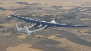 قوة السماء بأيدٍ تركية: أقسونغور يحقق أعلى ارتفاع في تاريخه بمحرك وطني