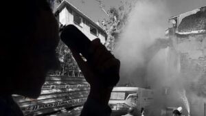 لم تتوقف الهواتف بعد الزلزال