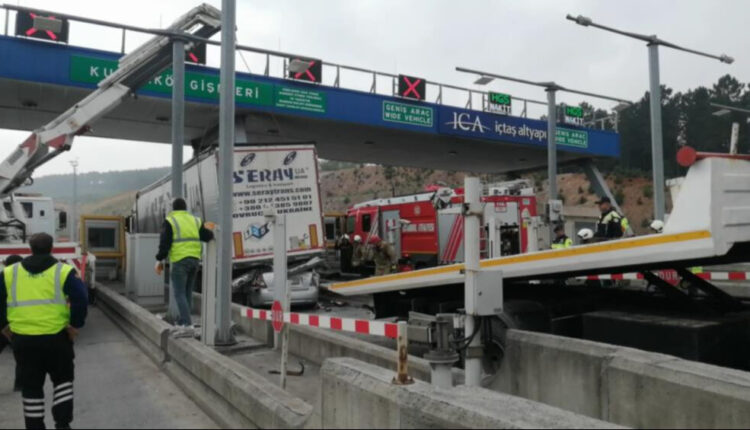 عشرات القتلى وآلاف الجرحى.. حصيلة حوادث المرور خلال عطلة العيد في تركيا