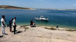 بينما كانوا يستمتعون بالسباحة.. فاجأتهم غرامة في شانلي أورفا!