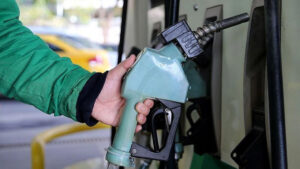 تخفيض ثاني متتالي بأسعار الوقود في تركيا