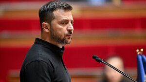 زلينسكي يوافق على قمة إسطنبول لكن بشرط