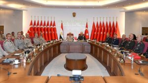 لقاء تاريخي بين رئيسي أركان تركيا ومصر في أنقرة