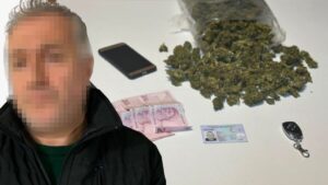 مخبأ سري داخل سيارة في إسطنبول يكشف عملية تهريب مخدرات