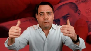 أكاديمي تركي: الذكاء الاصطناعي أنهى عصر هذه المهن!