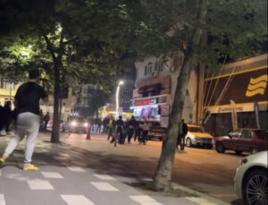 لم يقتصر على الرجال: نساء شاركن في شجار عنيف وسط بولو! ( فيديو)