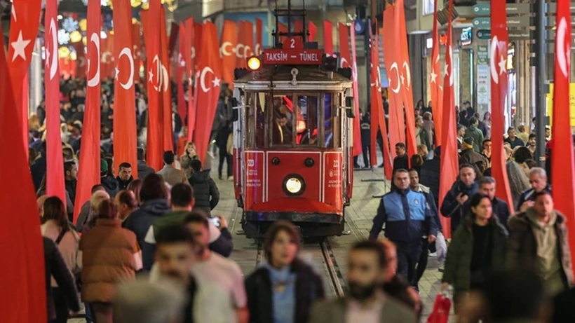 ارتفاع جنوني.. الإعلان عن تكلفة المعيشة لعائلة في إسطنبول