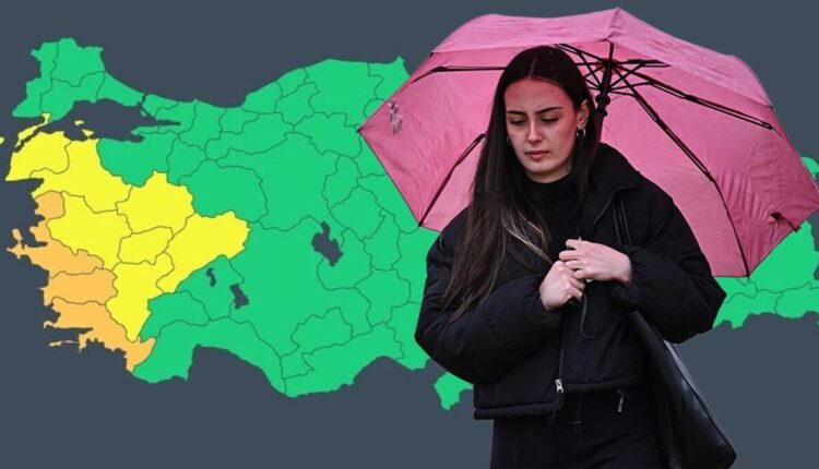 الداخلية التركية: رياح قوية قد تعطل الحركة وتُسقط الأشجار في 10 ولايات