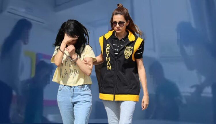 فضيحة في أضنة: معلمة تُواجه اتهامات خطيرة بعد تداول فيديو بشكل واسع