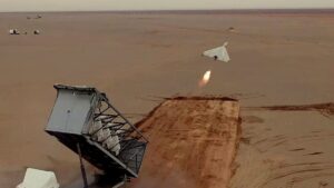 إيران ترسل كتيبة مسيّرات نحو إسرائيل