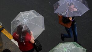 تحذير من الأرصاد الجوية التركية: أمطار غزيرة في عدد من الولايات بينها إسطنبول