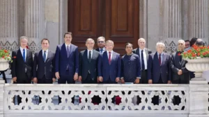 الرئيس التركي السابق عبد الله غل يوجه تحذيرًا للعالم الإسلامي