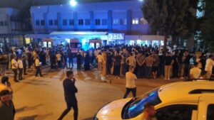 ليلة رعب في تركيا.. مسلح يقتحم قاعة زفاف ويُطلق النار عشوائيًا