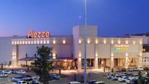 حادثة غامضة تُفسد العيد أمام مركز تسوق شهير في شانلي أورفا