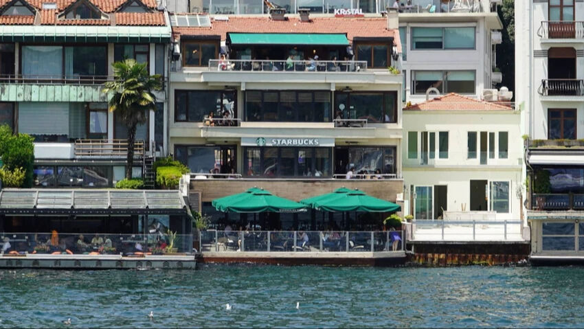 صفقة ضخمة على البوسفور: بيع قصر تاريخي في إسطنبول بـ 23 مليون دولار 9