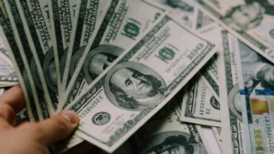 أسعار العملات الأجنبية مقابل الليرة التركية 4- يونيو