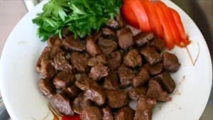 القاورما تتصدّر مائدة عيد الأضحى في تركيا.. إليك خطوات التحضير