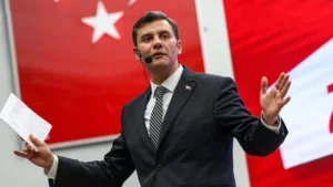 وفاة رئيس بلدية مانيسا التركية إثر صدمة كهربائية