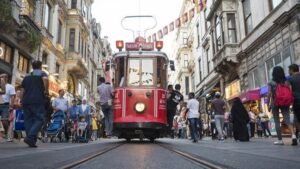 إسطنبول تكشف خطة عيد الأضحى: أمن مشدد وعقوبات بيئية مضاعفة