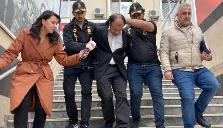 حاول قتل زملائه وهدد الطلاب بالسلاح.. تفاصيل صادمة عن معلم احتجز طلابه داخل الصف في إسطنبول