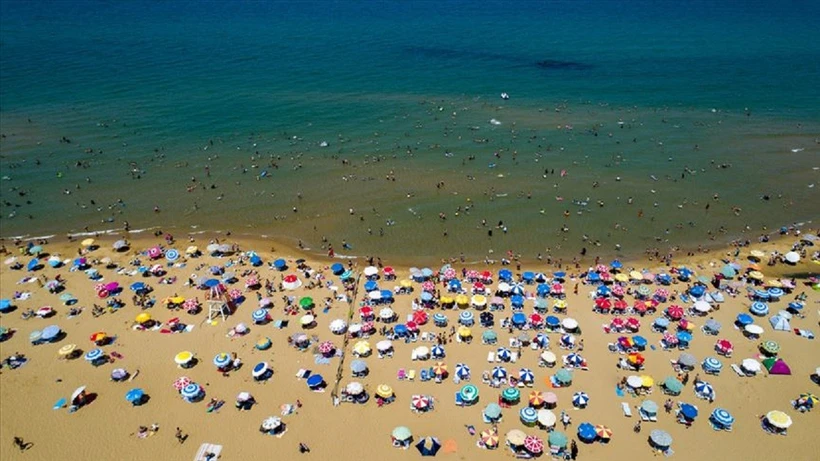 في تركيا قبل أن تبلل قدميك.. تحقق مما تخفيه مياه الشواطئ! 5