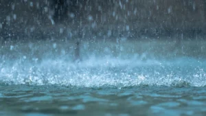 كيف سيكون الطقس اليوم في تركيا؟ أمطار رعدية محلية ودرجات حرارة أعلى من المعدل!