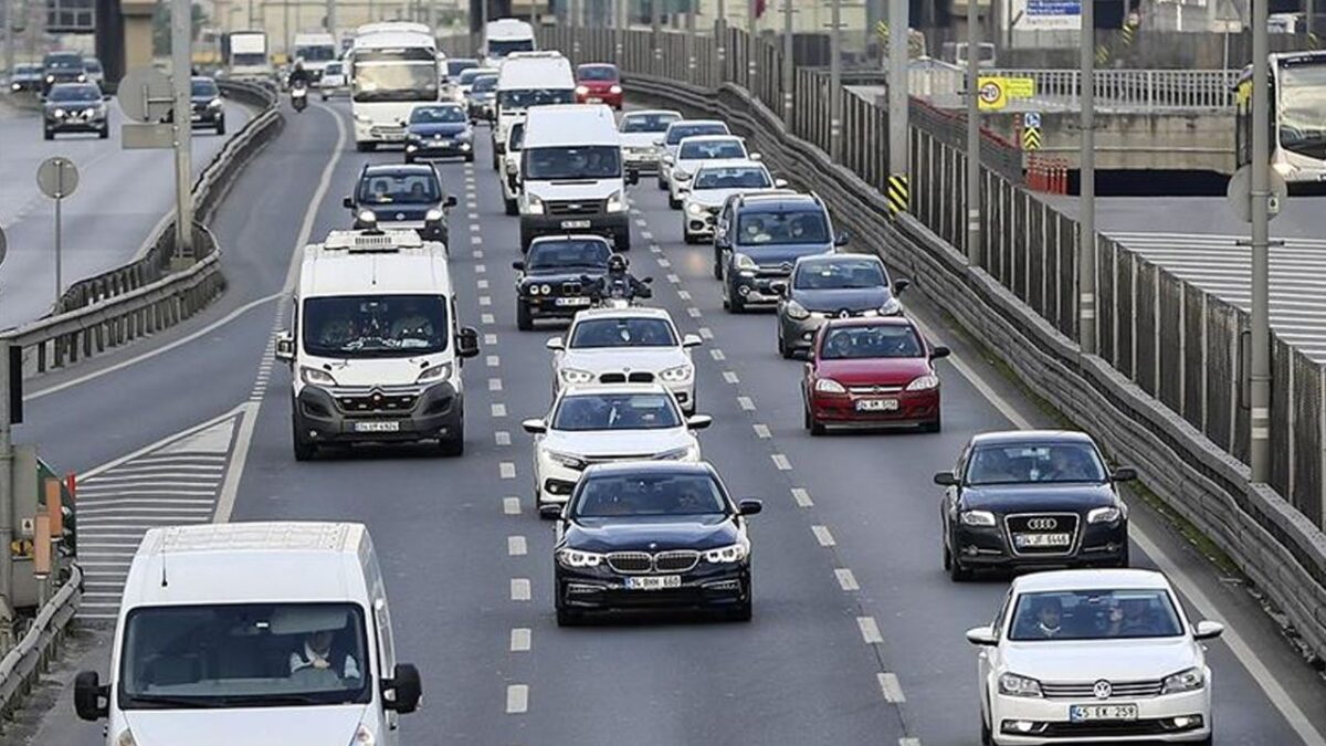 المرور في تركيا يدخل مرحلة جديدة: غرامات بالالاف وسحب الرخص لأشهر 15