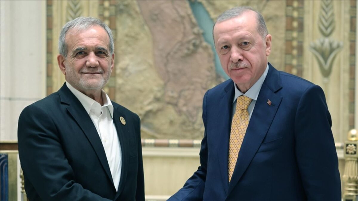 أردوغان يهاتف الرئيس الإيراني