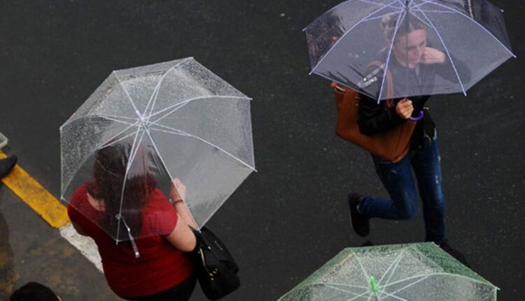 تحذير من الأرصاد الجوية التركية: أمطار غزيرة في عدد من الولايات بينها إسطنبول