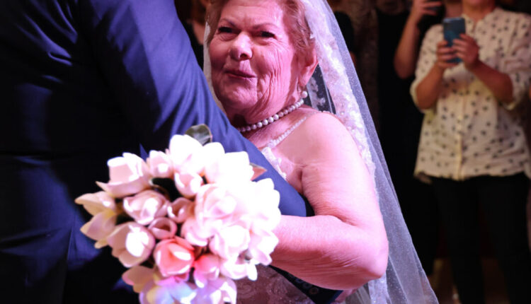 نهاية حزينة لقصة "العروس المسنة" في أضنة التركية