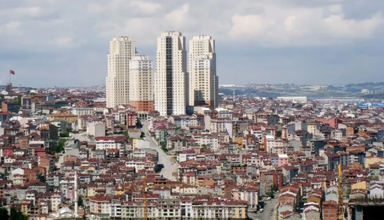 إسطنبول: زيادة كبيرة في مبيعات العقارات بخمسة أحياء وتراجع ملحوظ في أخرى بعد الزلزال