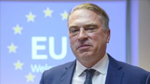 الاتحاد الأوروبي يُبشّر الأتراك: تأشيرات شنغن متعددة ولمدد أطول!