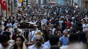 تحذير عاجل من الصحة التركية.. إجراء بسيط قد يقيك خطر أشعة الشمس