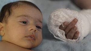 فضيحة في مستشفى حكومي بأديامان التركية.. تصرف صادم من ممرضة يهز الرأي العام