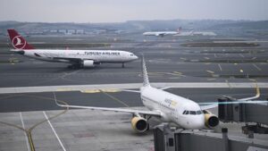 مطار إسطنبول يكتسح مطارات أوروبا بـ1612 رحلة يوميًا.. ويتفوق على باريس ولندن