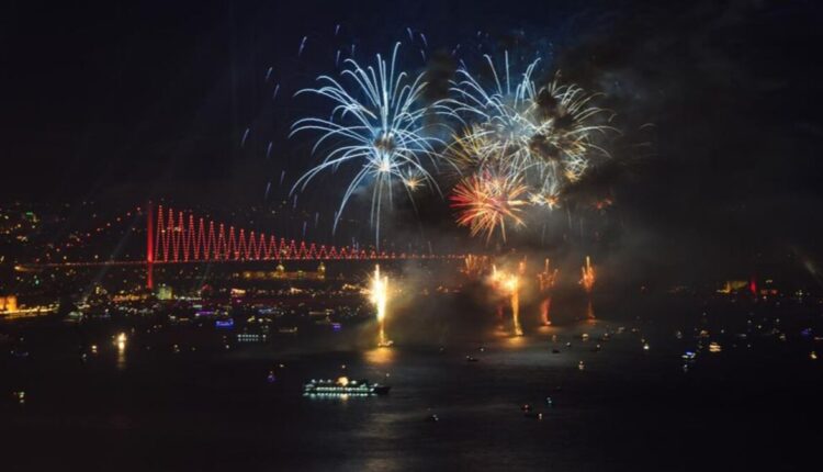 قرار عاجل من ولايتي إسطنبول ويالوفا: حظر استخدام وبيع الألعاب النارية